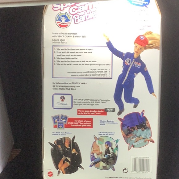 Space Camp Barbie. In Box. Year 1998 - Picture 2 of 2